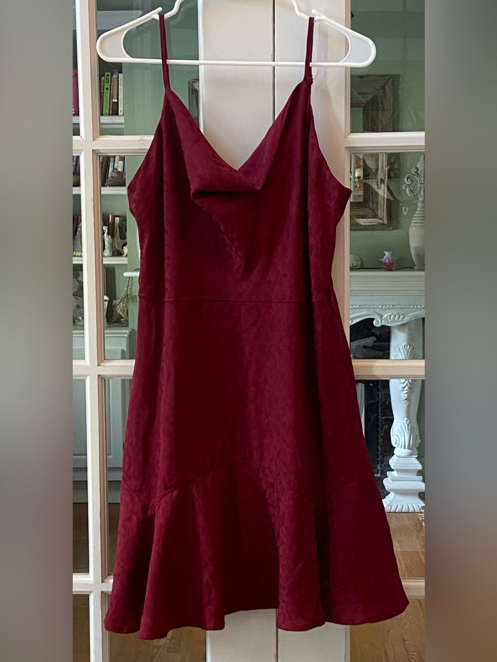 Big waterblue sky Burgundy Spaghetti Strap Dress Size Large